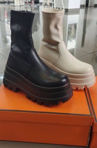 NEW unikatowe botki eko