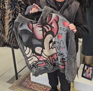 Bluza dekatyzowana Minnie