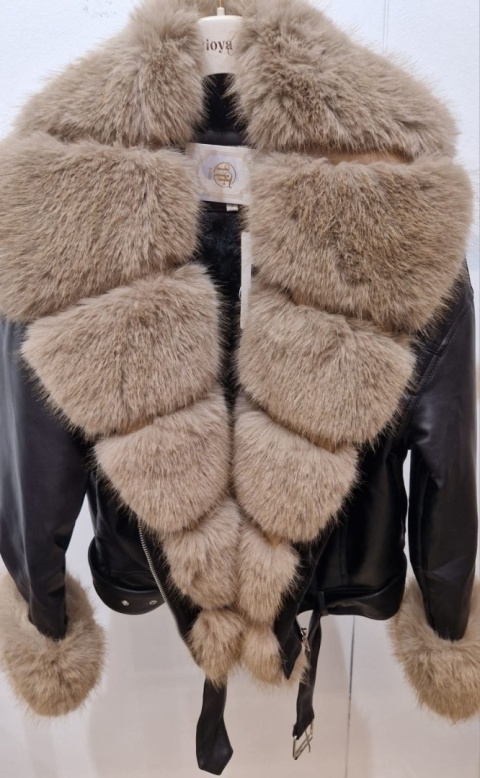 NEW UNIKATOWA KURTKA EKO Z FUTERKIEM