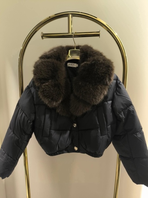 UNIKATOWA KURTKA PUCHOWA OBSZERNE FUTERKO