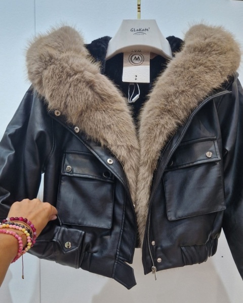 UNIKATOWA KURTKA Z KAPTUREM OBSZERNE FUTERKO