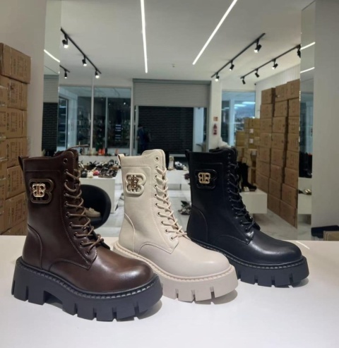 UNIKATOWE TRAPERY BB