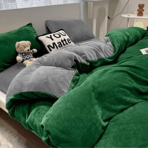 Welurowa posciel 4 czesciowa LUXURY